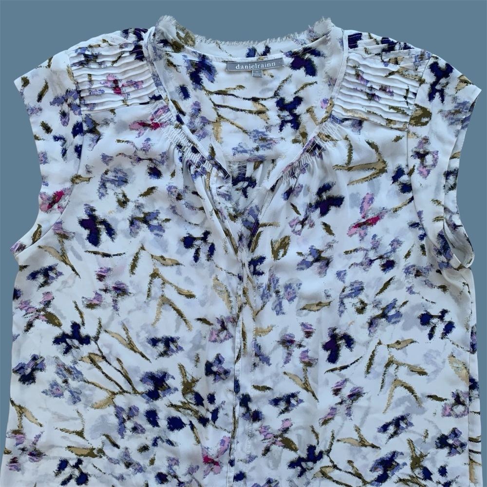 Daniel Rainn Multicolor Floral Split Neck Short Sleeve Blouse ~ Women’s XL - Picture 2 of 7